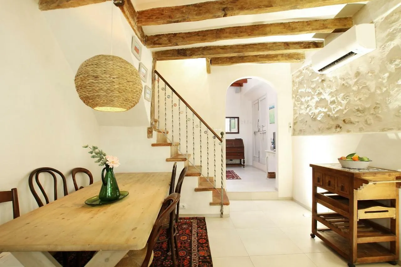Casa Guiraud, Cosy And Welcoming Townhouse Villa Pollenca Holiday home